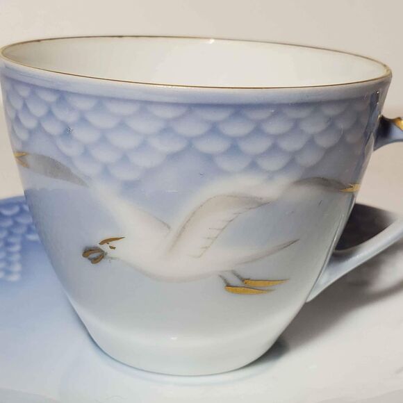 B&G Denmark Small Cup and Saucer Blue Seagull Vintage - Picture 2 of 9